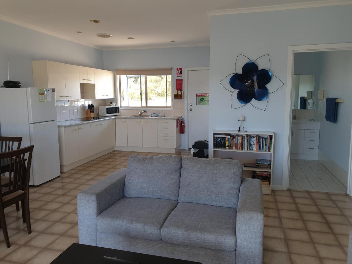 Marion Bay Holiday Villas Екстер'єр фото